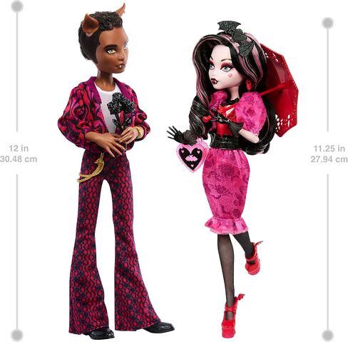 دمى Monster High Howliday Love Edition، Draculaura وClawd Wolf Collector، عبوتان مع إكسسوارات عيد الحب وتغليف قابل للعرض in Kuwait