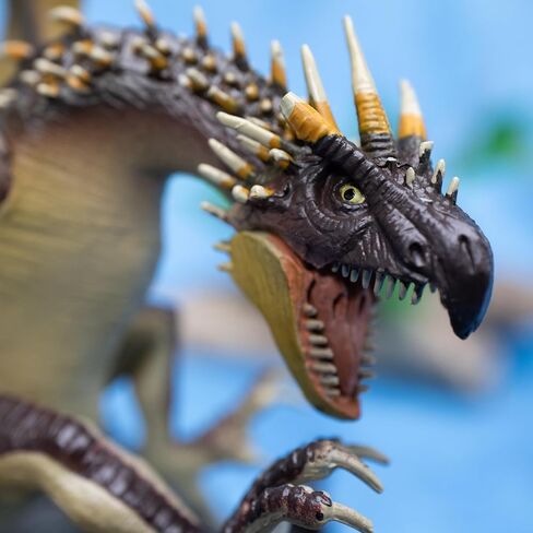 The Noble Collection Magical Creatures No. 4 - Hungarian Horntail in Kuwait