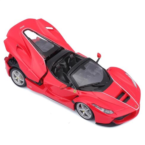 Bburago 1:24 Scale Race & Play Ferrari LaFerrari Aperta Die Cast Vehicle in Kuwait