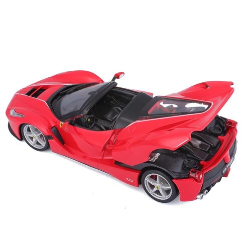 Bburago 1:24 Scale Race & Play Ferrari LaFerrari Aperta Die Cast Vehicle in Kuwait