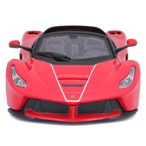 Bburago 1:24 Scale Race & Play Ferrari LaFerrari Aperta Die Cast Vehicle in Kuwait