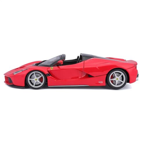 Bburago 1:24 Scale Race & Play Ferrari LaFerrari Aperta Die Cast Vehicle in Kuwait