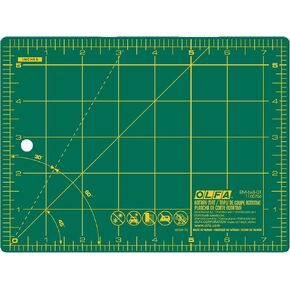 OLFA 6" x 8" Self Healing Rotary Cutting Mat (RM-6x8) - Double Sided 6x8 Inch Cutting Mat with Grid for Quilting, Sewing, Fabric, & Crafts, Designed for Use with Rotary Cutters (Green) in Kuwait