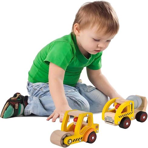 Wooden Push Car Toys for Toddlers 1-3, 2Pcs Baby Vehicle Hand Push Car | Developmental Toy for 1 Year Old Girl Boy Birthday Chrismas Gift in Kuwait