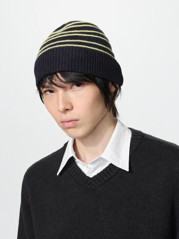 Uniqlo HEATTECH Beanie in Kuwait