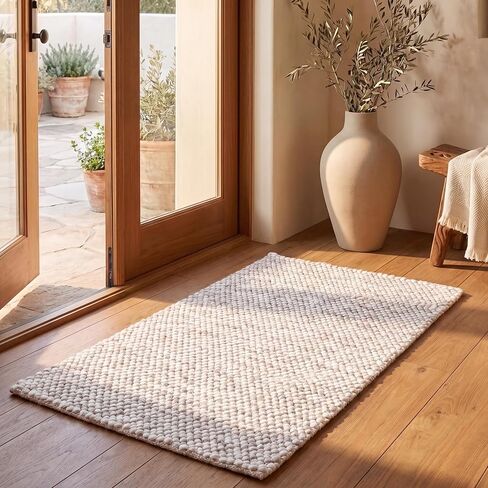 سجادة SAFAVIEH Natura Collection - 2'3" x 7'، رمادي وعاجي، تصميم مزرعة ريفية، صوف مصنوع يدويًا، مثالي لغرفة المعيشة وغرفة النوم وغرفة الطعام (NAT182F-27) in Kuwait