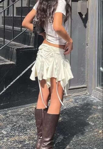 Y2k Ruffle Mini Skirt for Women Lace Hem Low Rise Pleated Short Skirt Fairy A-line Tiered Flowy Skirt Streetwear in Saudi Arabia