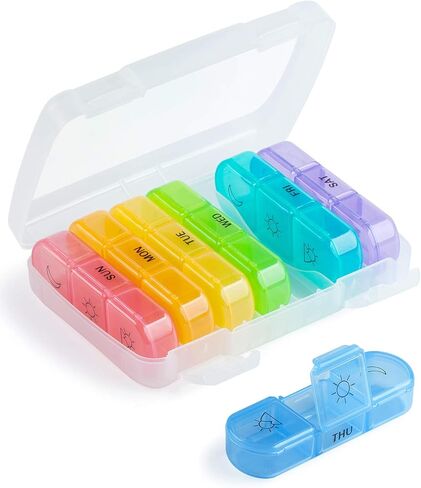 منظم حبوب منع الحمل الأسبوعي 3 مرات في اليوم، صندوق حبوب صغير الحجم لمدة 7 أيام، مقصورات كبيرة مقاومة للرطوبة، علبة حبوب الدواء، تذكير للأدوية، موزع حبوب السفر المحمول للحبوب/الفيتامين/زيت السمك (أزرق) in Kuwait