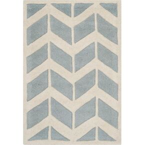 SAFAVIEH Chatham Collection 2' x 3' Dark Grey/Ivory CHT746D Handmade Chevron Premium Wool Accent Rug in Kuwait