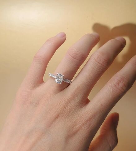 خاتم DovEggs Moissanite للنساء في المنتصف 1.8 قيراط 6 × 8 مم G-H-I وسادة ممدودة ملونة مقطوعة بالثلج المويسانتي المخفية هالة عتيقة خاتم خطوبة عتيق 14 قيراط ذهبي عالي الجودة مع عرض لهجات 2.8 مم in Kuwait
