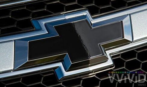 شعار تغليف السيارة من الفينيل VViViViViViViD، أسود لامع، متوافق مع شعار Chevy Bowtie (بكلان (11.8 بوصة × 4 بوصة)) in Kuwait