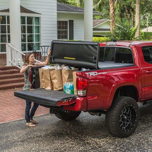 Gator ETX Soft Tri-Fold Truck Bed Tonneau Cover | 59101 | Fits 2007-2013, 2014 HD Chevy/GMC Silverado/Sierra 5' 9" Bed (69.3") in Kuwait