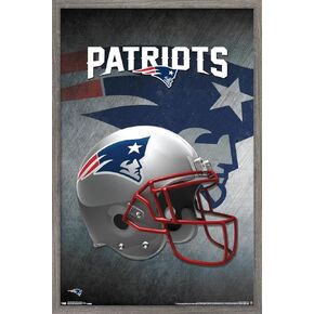 Trends International NFL New England Patriots - Helmet 16 Wall Poster, 22.375" x 34", Black Framed Version in Kuwait