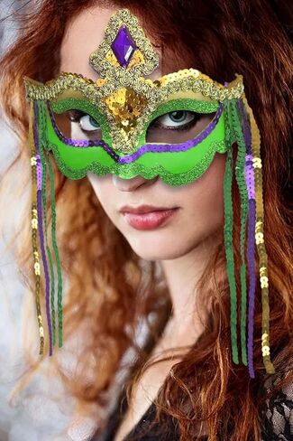 قناع ماردي جراس كرنفال مطلي لامع وديكورات الحفلات التنكرية للنساء والرجال وحفلات أعياد الميلاد وحفلات الزفاف in Kuwait