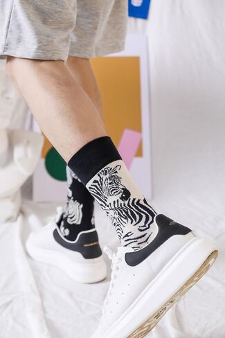 2 Pairs Novelty Cartoon Animal Print Cotton Crew Socks for Women Teen in Saudi Arabia