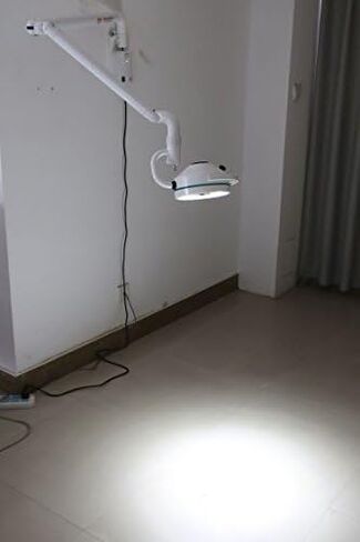 36 W Shadowless Exam Wall Hanging Light Medical Exam Lamp Surgical Examination Light CE FDA US Stock in Saudi Arabia
