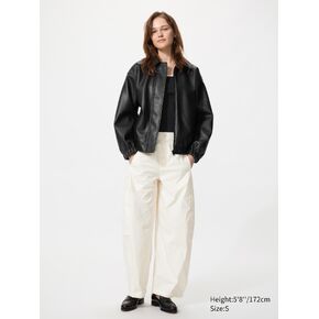 Uniqlo Volume Cargo Pants in Kuwait