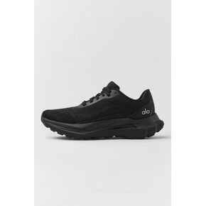 Alo Yoga ALO Runner (Unisex) - Black/Black in Kuwait