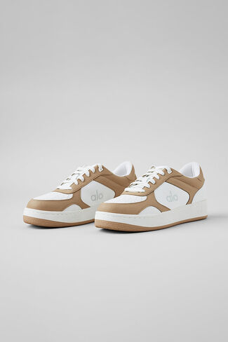 Alo Yoga ALO Recovery Mode Sneaker (Unisex) - Gravel/White in Kuwait