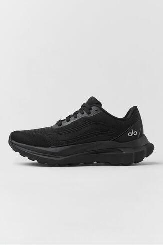 Alo Yoga ALO Runner (Unisex) - Black/Black in Kuwait