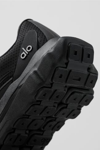 Alo Yoga ALO Runner (Unisex) - Black/Black in Kuwait