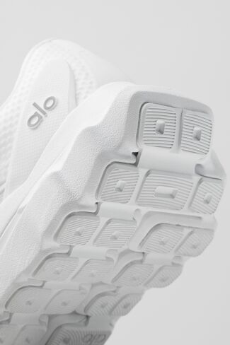 Alo Yoga ALO Runner (Unisex) - White/White in Kuwait