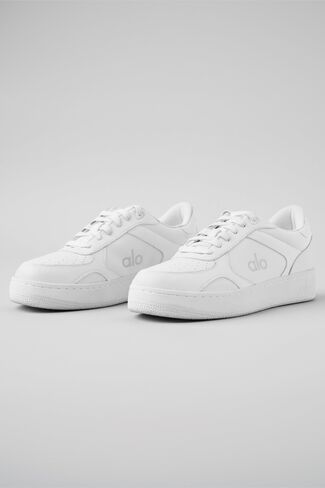 Alo Yoga ALO Recovery Mode Sneaker (Unisex) - Natural White in Kuwait