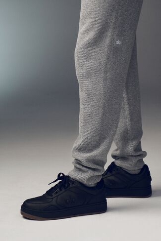 Alo Yoga ALO Recovery Mode Sneaker (Unisex) - Black/Gum in Kuwait