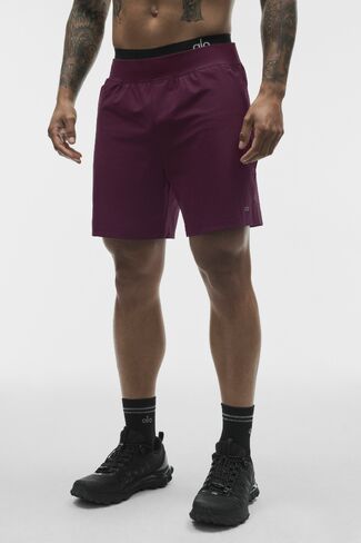 Alo Yoga 5" Repetition Short - Rich Bordeaux in Kuwait