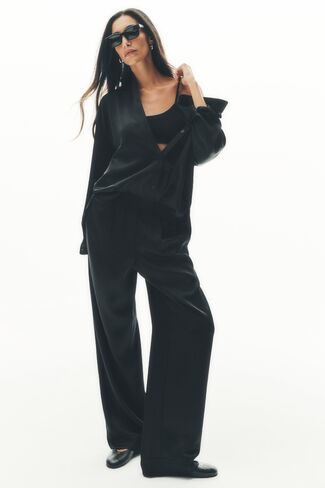 Alo Yoga Satin High-Waist Smooth Talker Pant (Regular) - Black in Kuwait