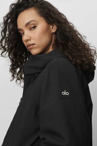 Alo Yoga Alpha Max Insulated Jacket - Black in Kuwait