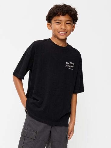 Old Navy Oversized Short-Sleeve Logo Graphic T-Shirt for Boys - Black Jack in Kuwait