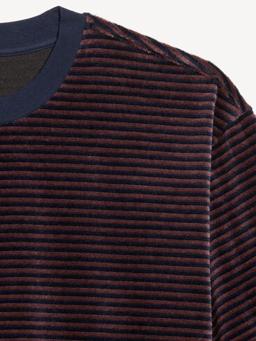Old Navy Loose Crew-Neck Velour T-Shirt - In the Navy in Kuwait