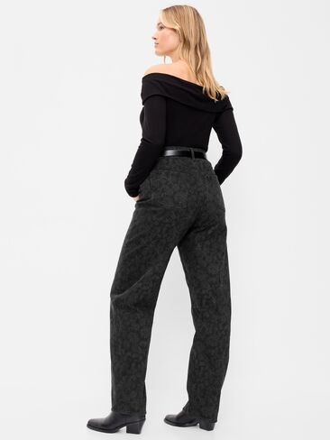 Old Navy High-Waisted Baggy Barrel Jeans - Noir Bloom in Kuwait