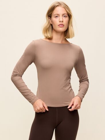 Old Navy StudioSmooth Reversible Long-Sleeve Scoop-Back Top - Dusted Chocolate in Kuwait