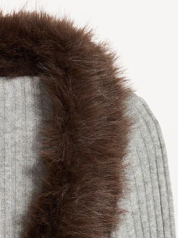 Old Navy SoSoft Faux-Fur Collar Cardigan - Light Gray in Kuwait