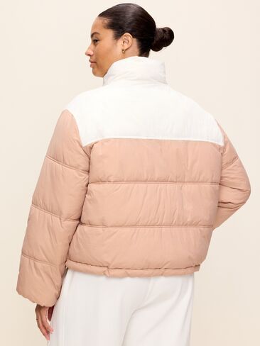 Old Navy Water-Resistant Color-Block Puffer Jacket - Tiramisu in Kuwait