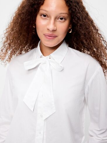 Old Navy Long-Sleeve Tie-Neck Button-Down Shirt - Calla Lily in Kuwait