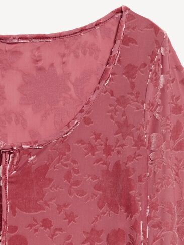 Old Navy Long-Sleeve Burnout Velvet Top - ISLAND FLOWER in Kuwait