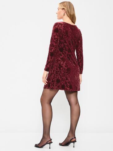 Old Navy Floral Burnout Velvet Fit & Flare Mini Dress - Reddy Or Not in Kuwait