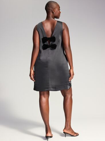 Old Navy The Occasion by Old Navy Sleeveless Bow-Back Mini Dress - Black Jack in Kuwait