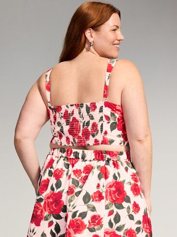 Old Navy The Occasion by Old Navy V-Neck Taffeta Crop Top - Bold Red Floral in Kuwait