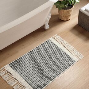 سجادة حمام Lanffia Boho باللون الأسود مع شرابات - سجادة مدخل مطبخ صغيرة مقاس 2x3 لمزرعة - قطن منسوج يدويًا قابل للتنفس على الوجهين، ممتص، ويمكن غسله في الغسالة لديكور المنزل في باب الردهة in Kuwait