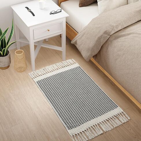 سجادة حمام Lanffia Boho باللون الأسود مع شرابات - سجادة مدخل مطبخ صغيرة مقاس 2x3 لمزرعة - قطن منسوج يدويًا قابل للتنفس على الوجهين، ممتص، ويمكن غسله في الغسالة لديكور المنزل في باب الردهة in Kuwait