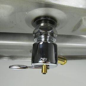 Chrome 1975-2006 Harley Davidson 22mm Filtered HI-Flow Petcock Right 90 Fuel Outlet Shut Off Valve - for Use with 3/8" ID Fuel Hose - Replaces HD Part # 62168-81 - Motorcycle Chopper Bobber (22R)