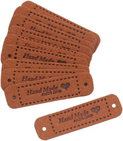 50 قطعة من علامات Borsgye المصنوعة من جلد البولي يوريثان، علامة منقوشة يدويًا من الجلد الصناعي، خياطة على ملصقات تزيين كروشيه، ملصقات حياكة DIY، حقائب جينز، أحذية، قبعة، إكسسوارات ملابس مع قلب - 10 ألوان in Kuwait