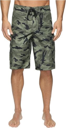 Quiksilver Manic Camo 22" Boardshorts Forest Night 44 in Saudi Arabia