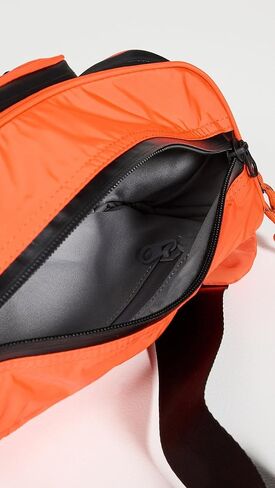 أديداس Bumbag IS9019، برتقالي نشط in Kuwait