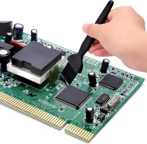 6 قطع من فرشاة لوحة مفاتيح الكمبيوتر، فرشاة تنظيف الكمبيوتر المحمول متعددة الوظائف مضادة للكهرباء الساكنة، فرشاة صغيرة محمولة للهاتف وسماعات الأذن والإلكترونيات والكاميرا وتفاصيل السيارة الداخلية in Kuwait