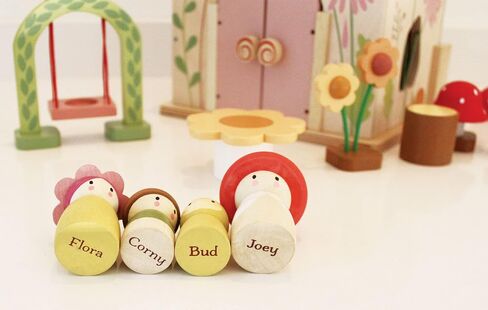 Tender Leaf Toys - Rosewood Cottage - Portable Furnished Wooden 2-Story Dollhouse Set with Handle, 4 Pcs Miniature Toadstool Family with 10 Accessories - Pretend Play Gift for Kids - Age 3+ in Saudi Arabia